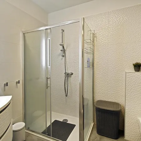 Badi Apartament Dugopolje